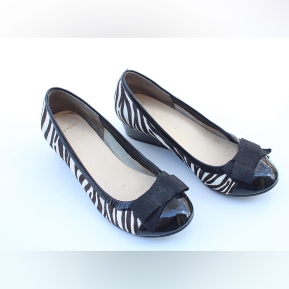 Cole Haan low wedges - Picture 3 of 10